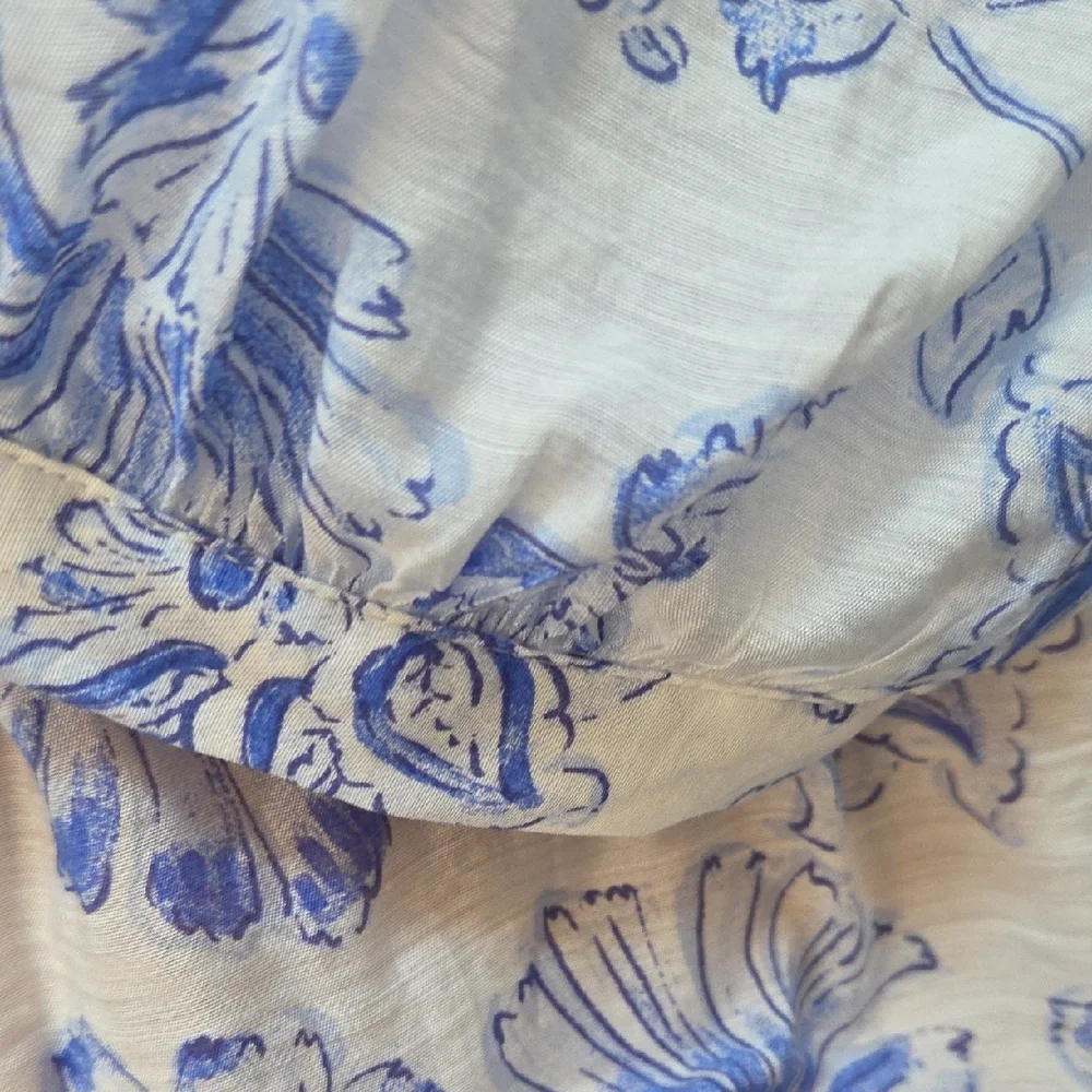 Zara Blue and White Floral Blouse - Picture 7 of 12